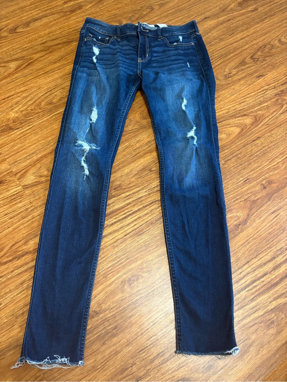Hollister Dark Blue Distressed Low Rise Super Skinny Ripped Jeans Juniors 7R